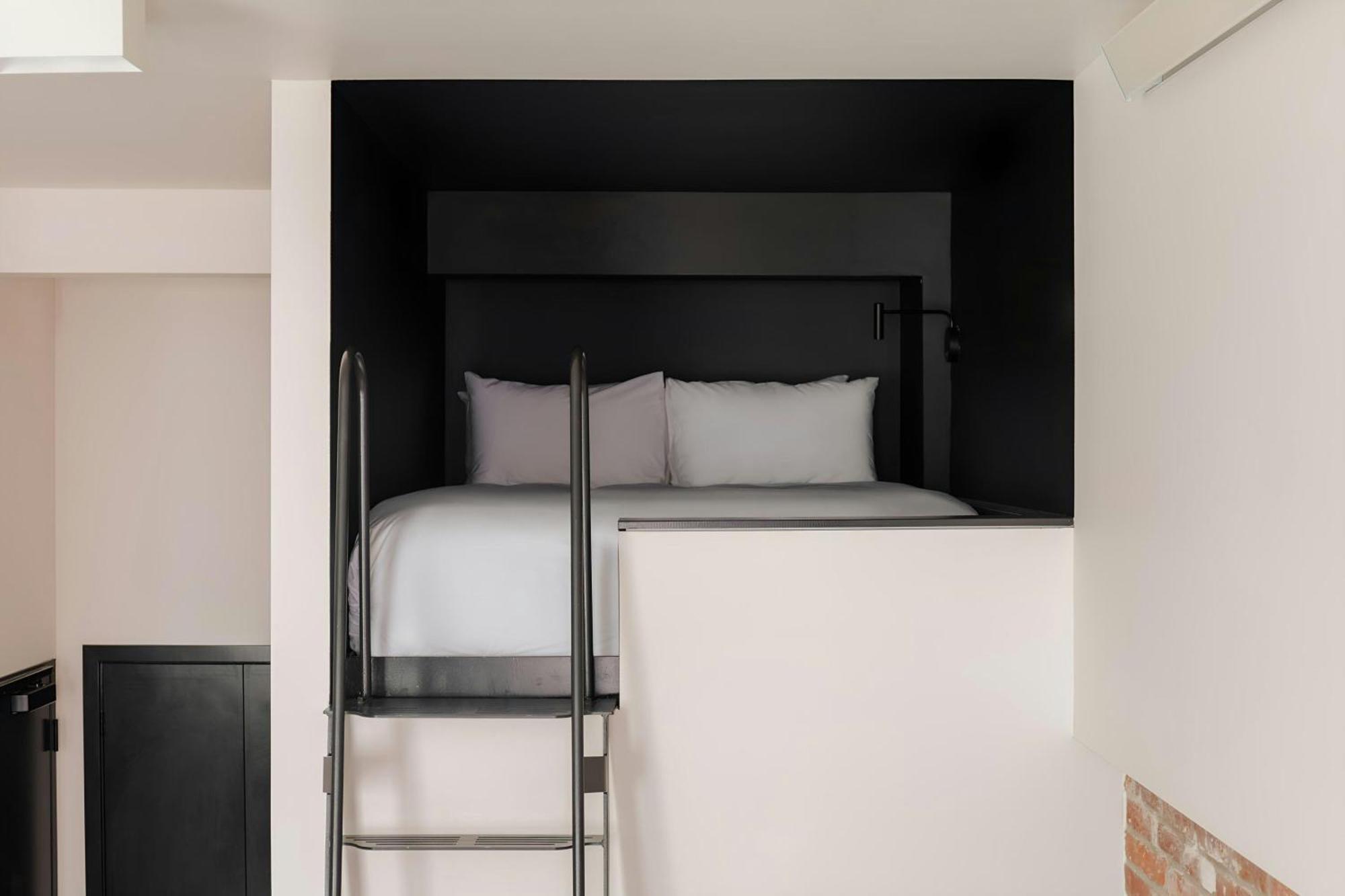 סיאטל Sonder By Marriott Bonvoy Railspur Apartments Pioneer Square מראה חיצוני תמונה